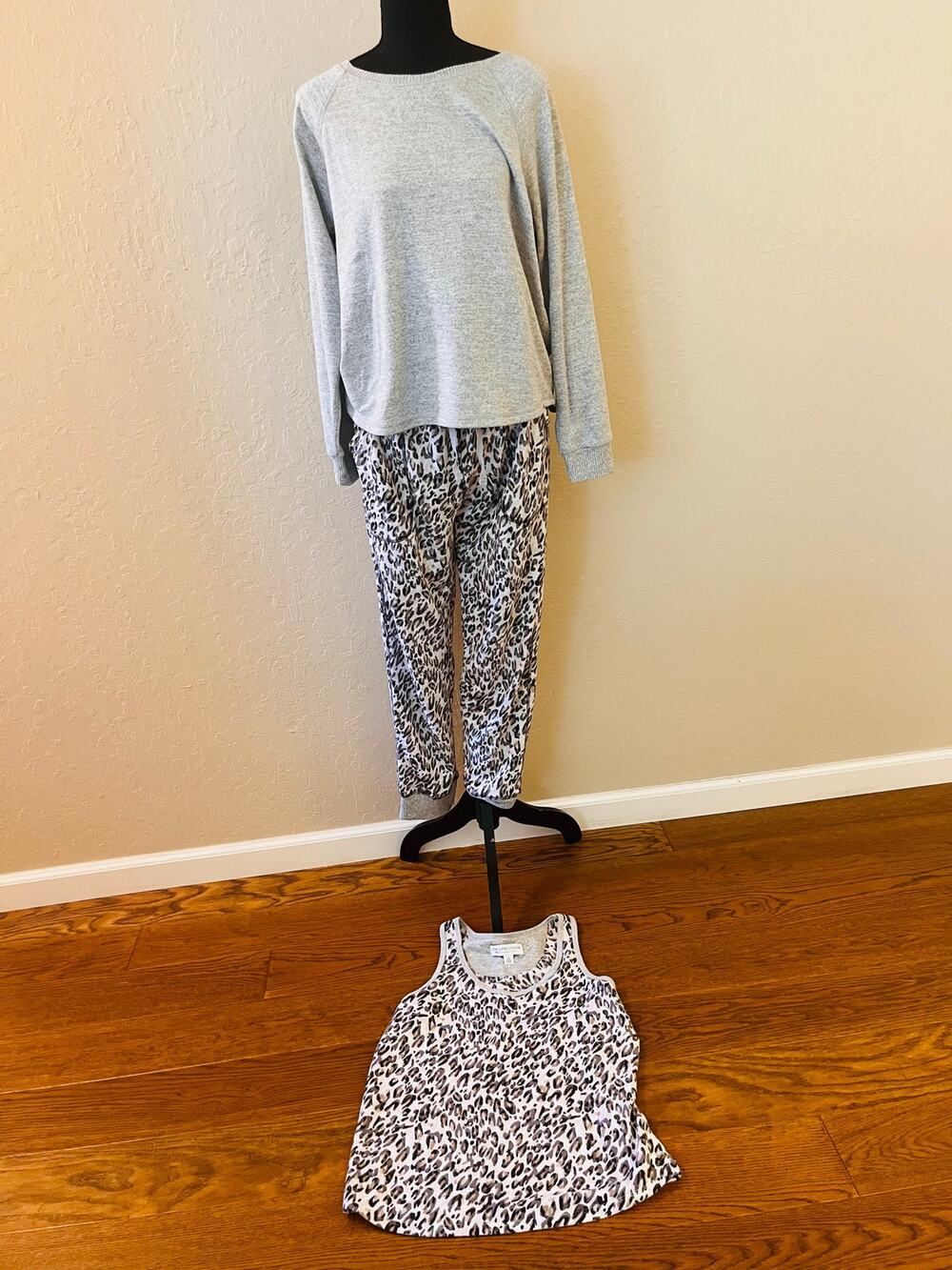 Live Love Lounge Women’s 3 Piece Pajama Lounge Set Cozy Sleepwear Matching Set